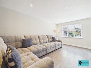 Living Room- click for photo gallery